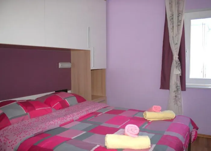 Indigo Lägenhet Baška